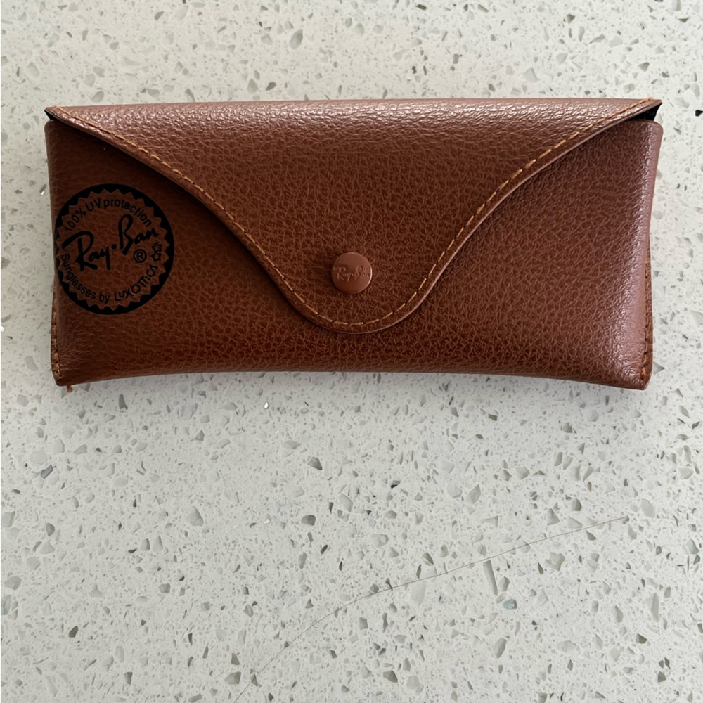 Ray-Ban Brown Leather Glasses Case